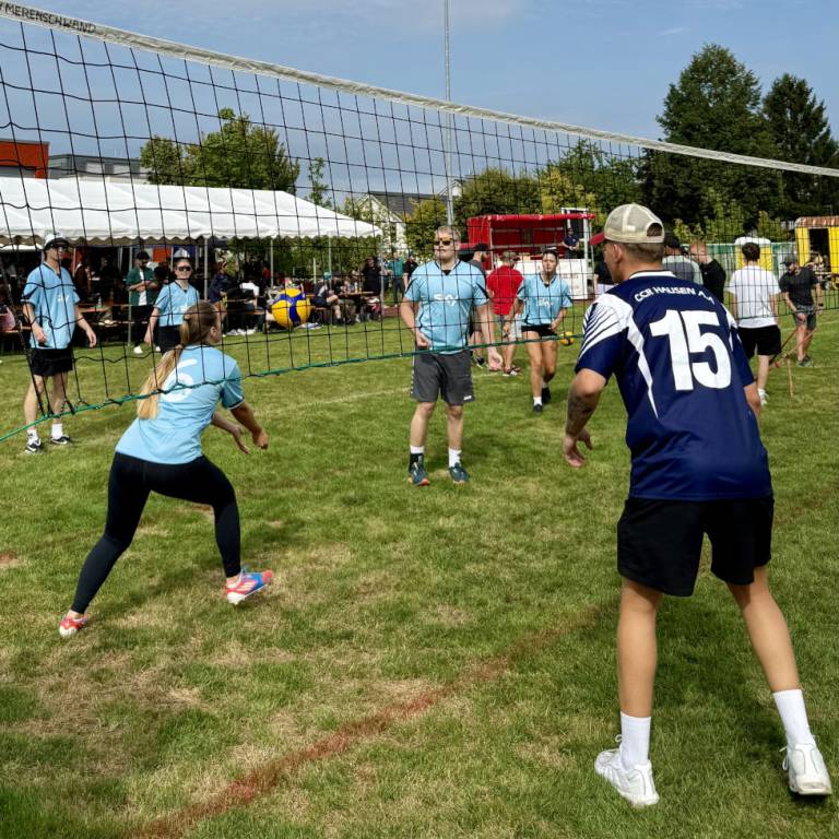 48 Teams sorgten am Volleyball-Plauschturnier für beste Stimmung